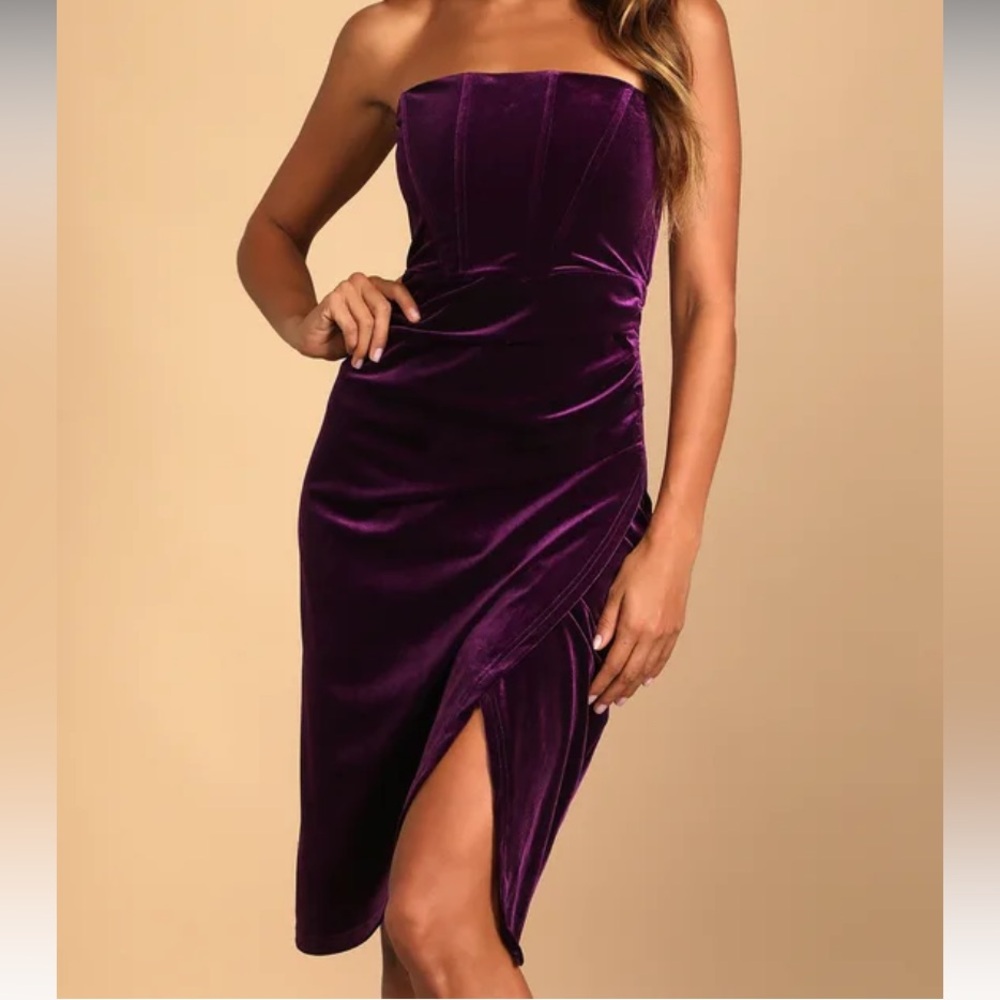 Purple Strapless Velvet Tulip Lulu’s Dress